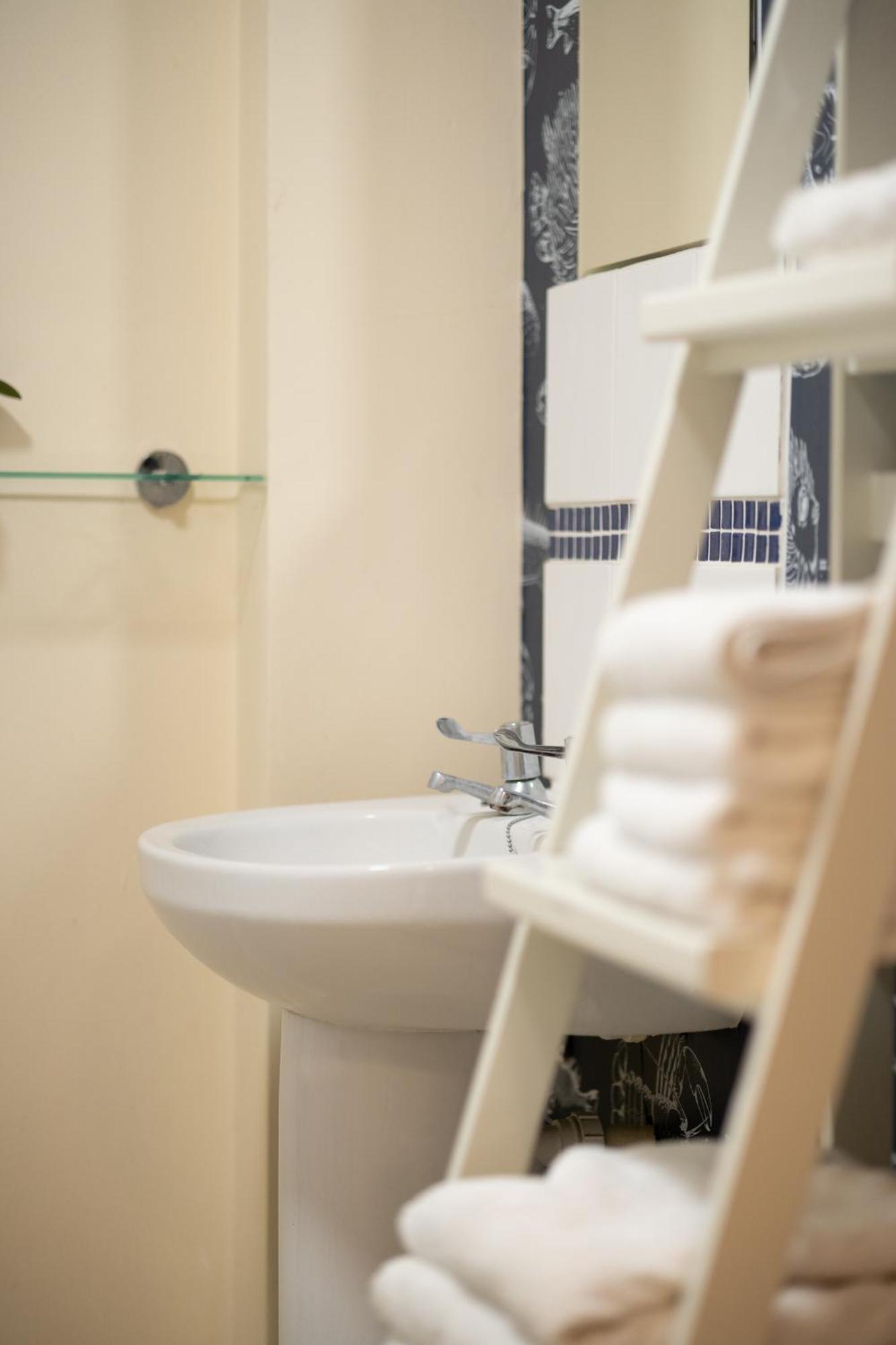 Aryas Apartments Oxford - Headington エクステリア 写真